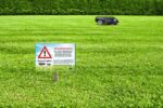 Hinweisschild für Robotermäher – Bild 2