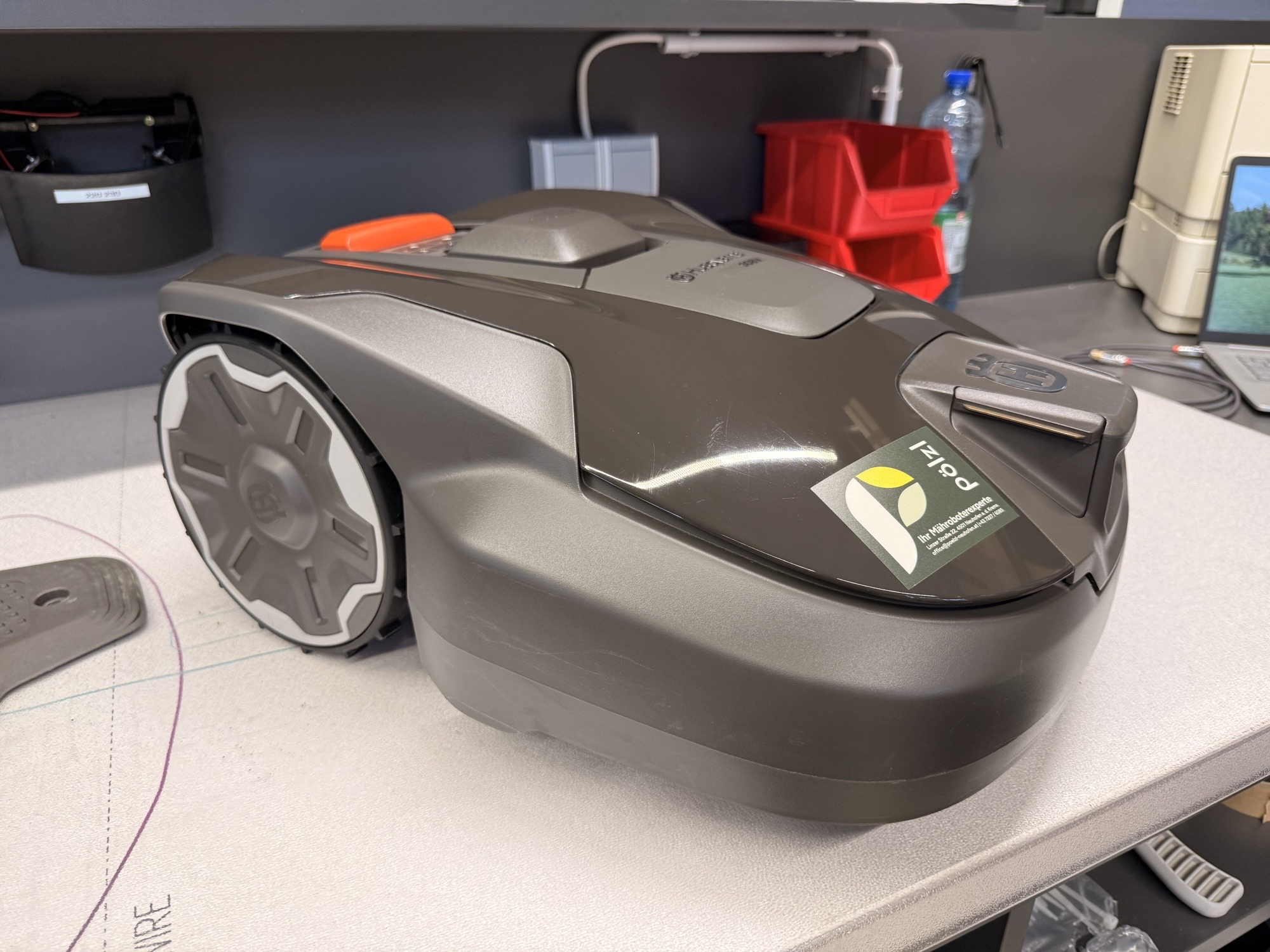 IMG_1251 2026 – Husqvarna Automower® 308V - Vorführgerät mit 25 Betriebsstunden – Bild 1